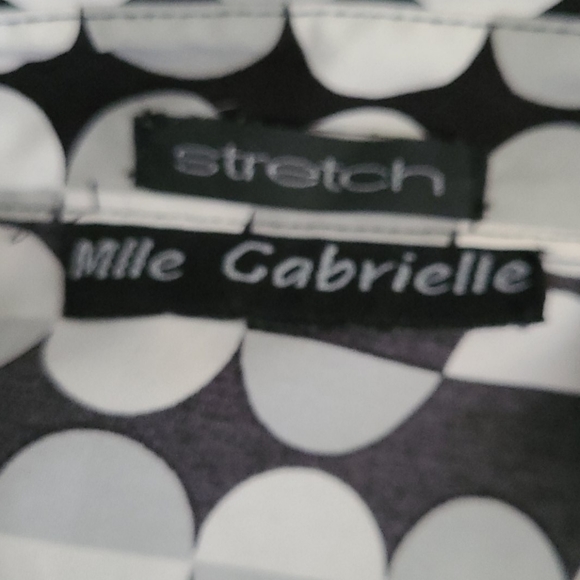 Dress - Picture 3 of 4